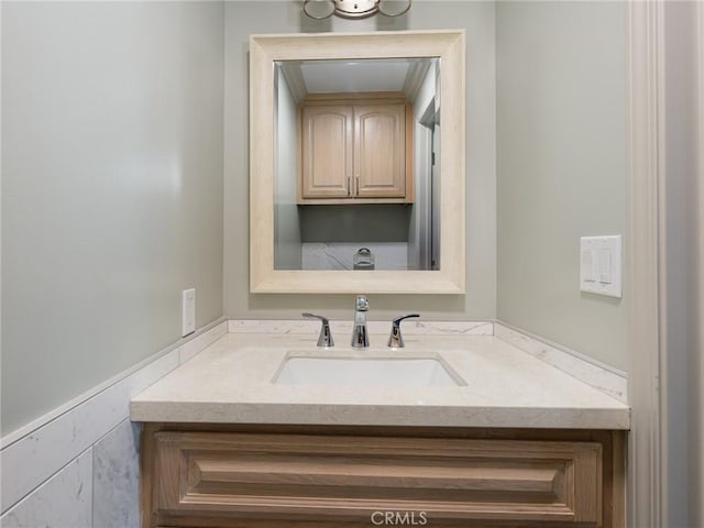 30229 Kingsridge Dr, Rancho Palos Verdes, CA 90275 - bathroom featuring vanity and wainscoting