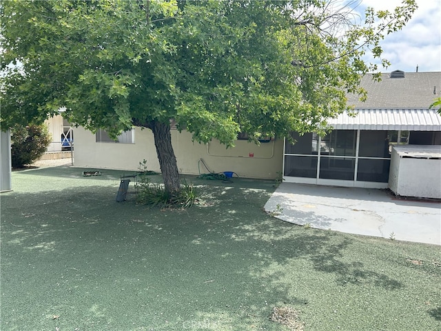 28711 Del Monte Dr, Menifee, CA 92586 - view of yard