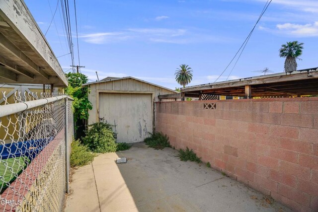 3834 S Van Ness Ave, Los Angeles, CA 90062 - photo 37