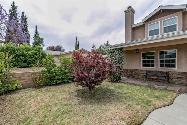 7129 Forbes Ave, Van Nuys, CA 91406 - view of yard