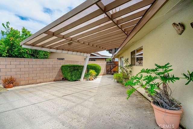 41202 Collegian Way, Hemet, CA 92544 - view of patio / terrace featuring a gate
