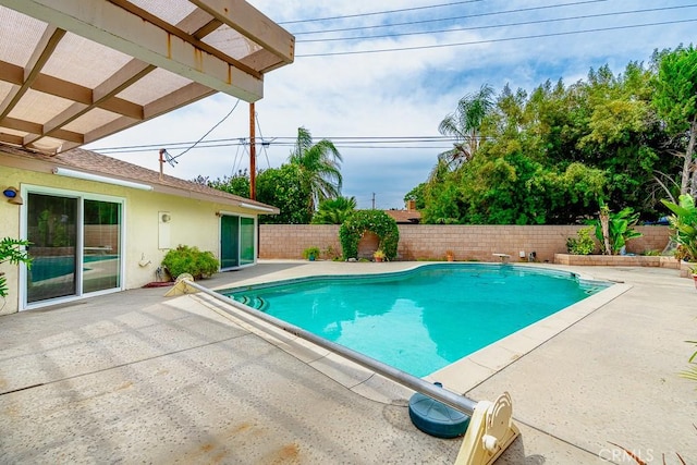 41202 Collegian Way, Hemet, CA 92544 - view of pool featuring a patio and a fenced backyard