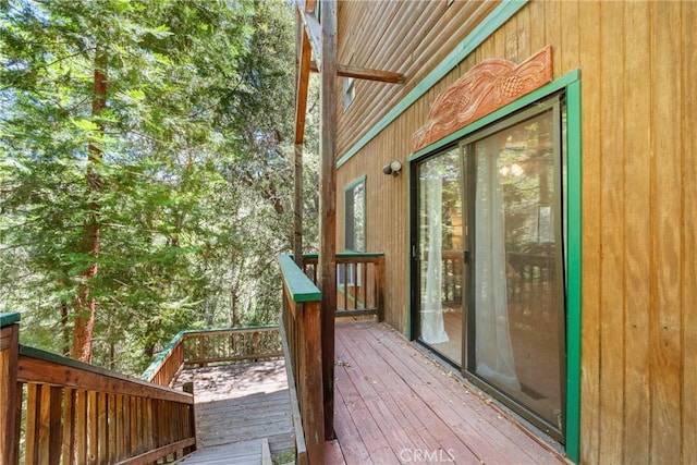 379 Dorn Dr, Crestline, CA 92325 - view of wooden terrace