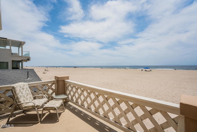 4165 Ocean Dr, Oxnard, CA 93035 - water view featuring local beach