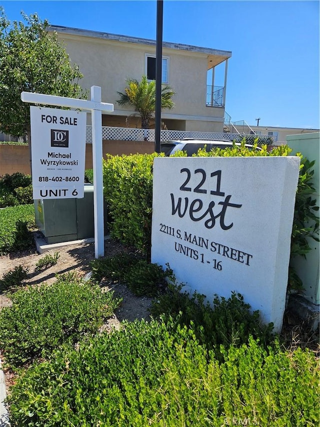 22111 Main St Unit 6, Carson, CA 90745 - view of community sign