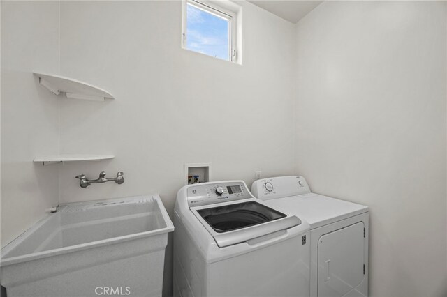 2377 Mount Olympus Dr, Los Angeles, CA 90046 - photo 34