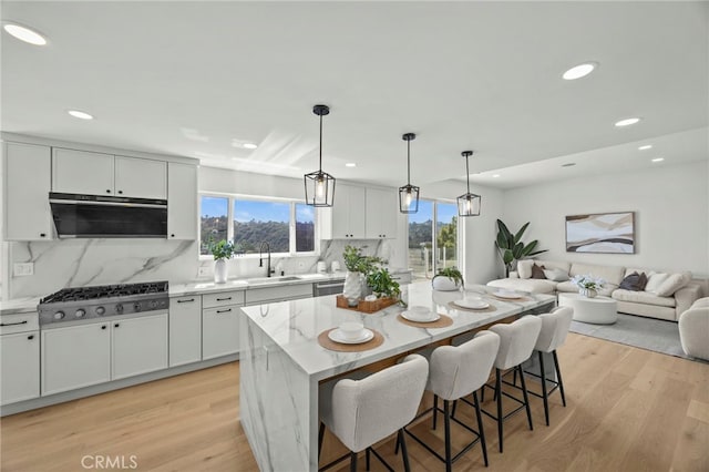 2377 Mount Olympus Dr, Los Angeles, CA 90046 - photo 1