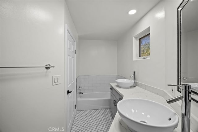 2377 Mount Olympus Dr, Los Angeles, CA 90046 - photo 33
