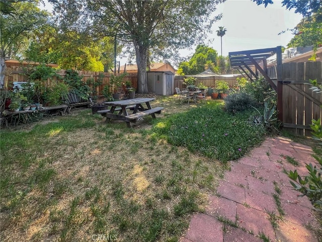 5919 Cantaloupe Ave, Valley Glen, CA 91401 - fenced backyard featuring a shed