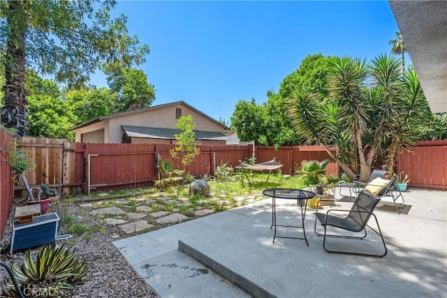 5919 Cantaloupe Ave, Valley Glen, CA 91401 - fenced backyard with a patio area