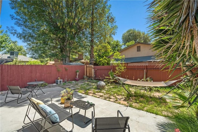 5919 Cantaloupe Ave, Valley Glen, CA 91401 - fenced backyard with a patio area