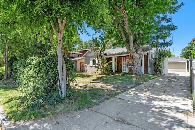 5919 Cantaloupe Ave, Valley Glen, CA 91401 - view of front of property featuring a detached garage and an outdoor structure