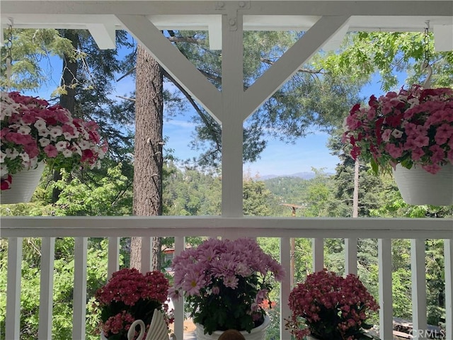 26335 Forest Ln, Twin Peaks, CA 92391 - water view