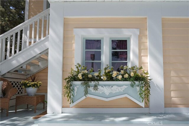 26335 Forest Ln, Twin Peaks, CA 92391 - doorway to property