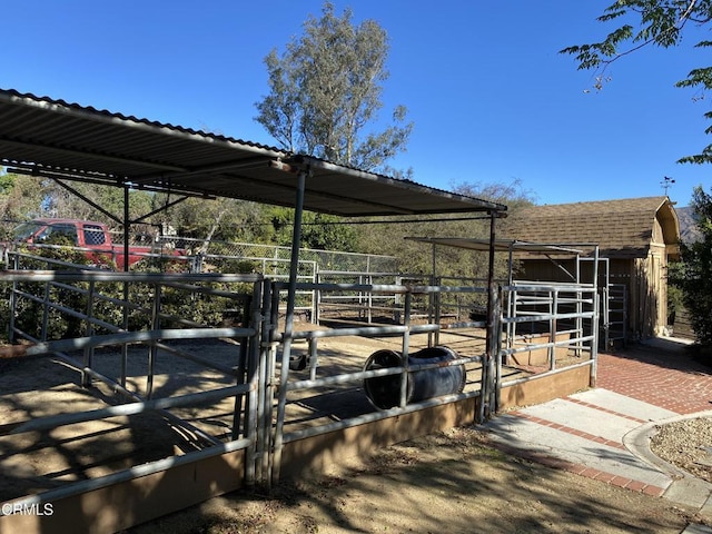 10315 Mcbroom St, Sunland, CA 91040 - view of stable