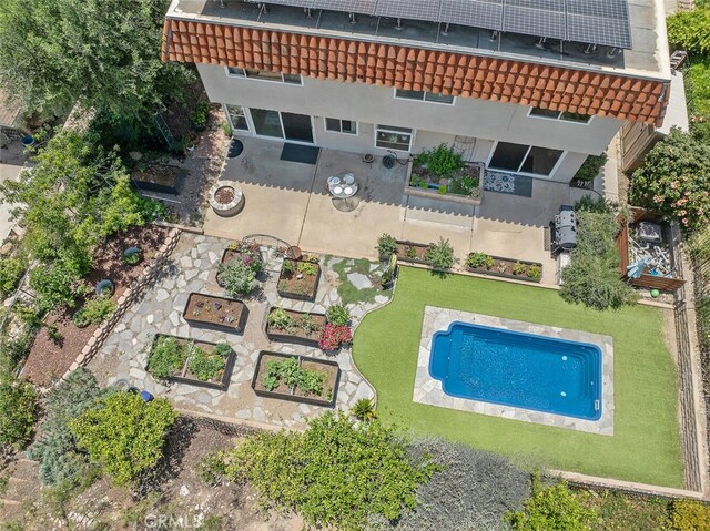 4354 Avenida Prado, Thousand Oaks, CA 91360 - view of subject property featuring a pool