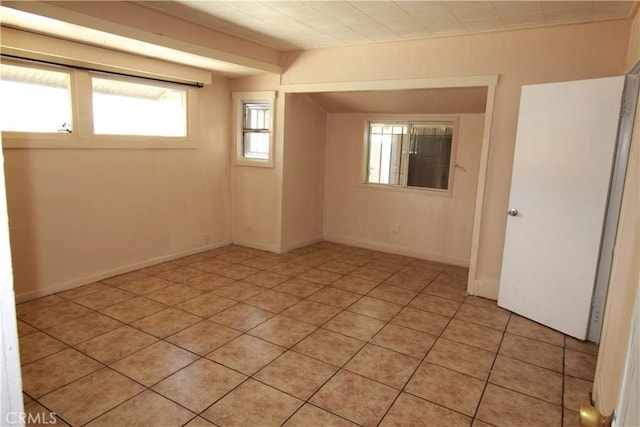 614 W 60th St, Los Angeles, CA 90044 - unfurnished room featuring light tile patterned floors