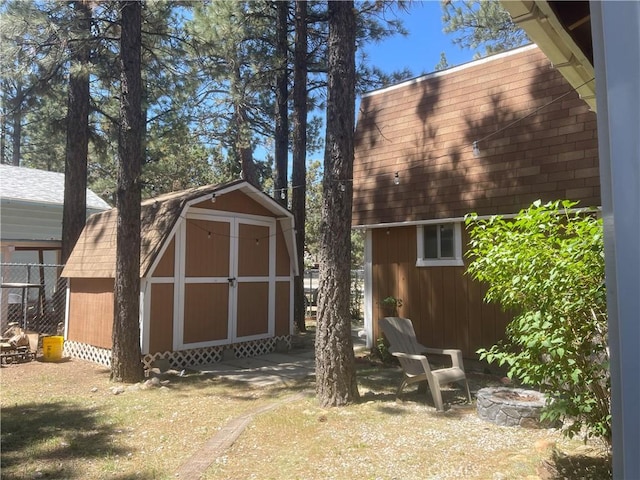 2076 8th Ln, Big Bear City, CA 92314 - view of shed