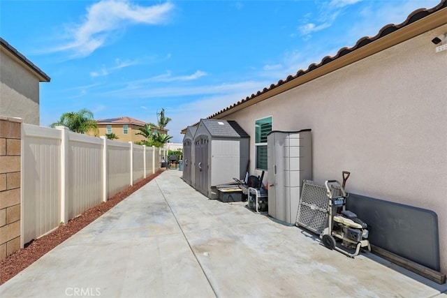 32954 Marin Fields Rd, Winchester, CA 92596 - view of patio / terrace