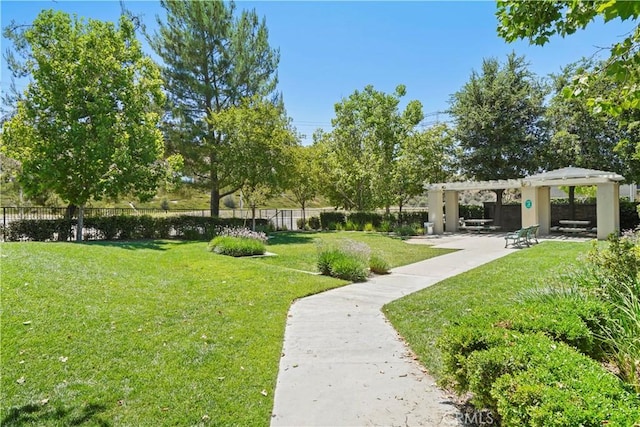 28445 Silverking Trl, Saugus, CA 91390 - view of community with a pergola