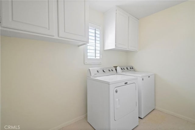 28445 Silverking Trl, Saugus, CA 91390 - laundry area with washing machine and clothes dryer and cabinet space