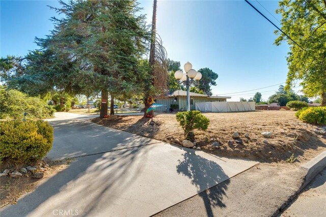 10570 Jonathan Ave, Cherry Valley, CA 92223 - photo 12