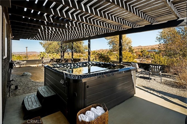 58916 Carmelita Cir, Yucca Valley, CA 92284 - view of patio featuring a hot tub