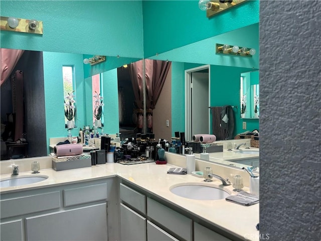 116 Evergreen Pl, Perris, CA 92571 - full bath with a textured wall and double vanity