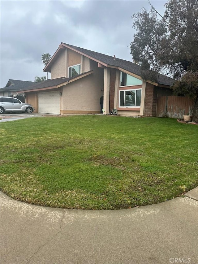 2035 N Spruce Ave, Rialto, CA 92377 - mid-century modern home with a garage, a front lawn, stucco siding, and driveway