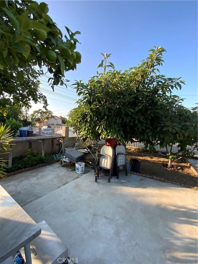 12536 Fineview St, El Monte, CA 91732 - view of patio