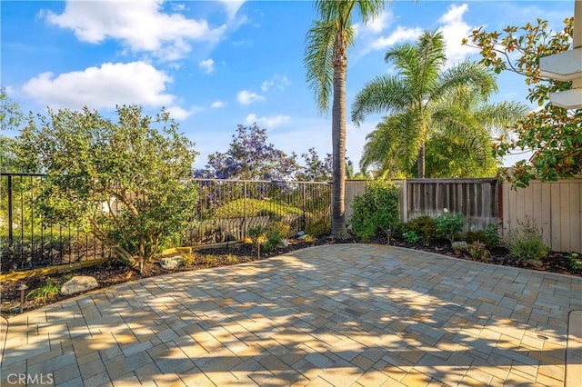 28332 Via Alfonse, Laguna Niguel, CA 92677 - fenced backyard with a patio area