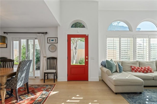 28332 Via Alfonse, Laguna Niguel, CA 92677 - foyer entrance featuring light wood finished floors, baseboards, and a high ceiling