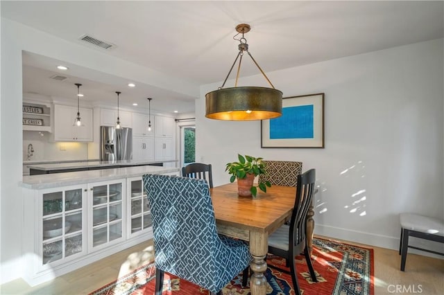 28332 Via Alfonse, Laguna Niguel, CA 92677 - dining room featuring recessed lighting and baseboards