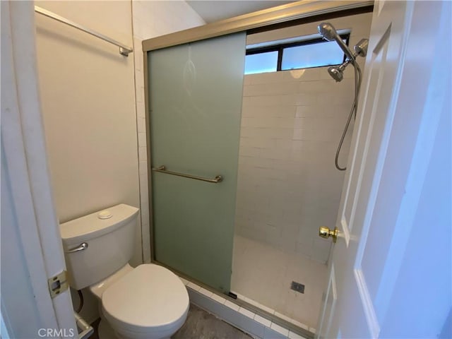 43321 Cottage Ln, Lancaster, CA 93536 - bathroom with a stall shower