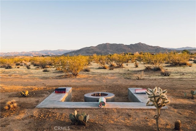 2600 Sunny Vista Rd, Joshua Tree, CA 92252 - view of mountain backdrop with rural landscape