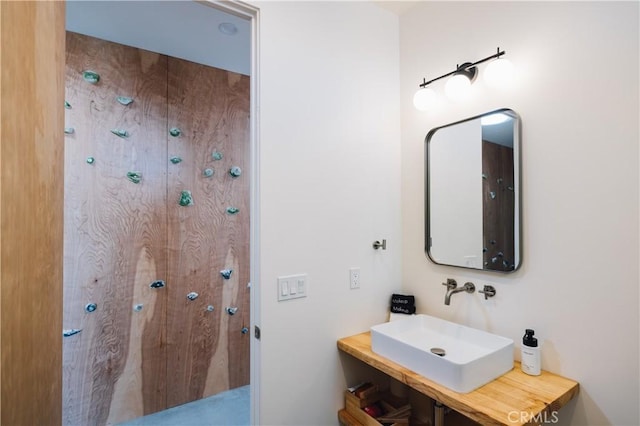 2600 Sunny Vista Rd, Joshua Tree, CA 92252 - bathroom with a sink and a shower