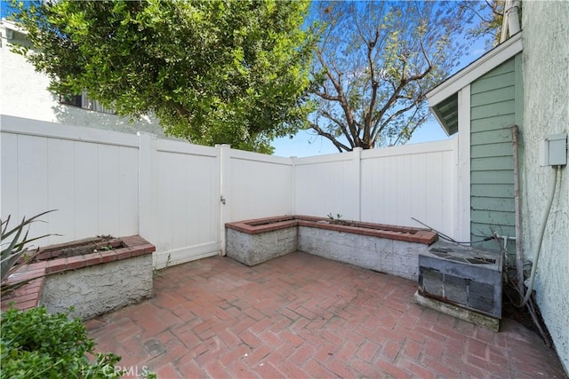 5640 Riverside Dr Unit 119, Chino, CA 91710 - fenced backyard with a patio