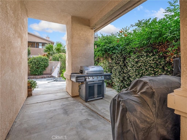 13290DR Country Club Dr, Victorville, CA 92395 - view of patio featuring grilling area