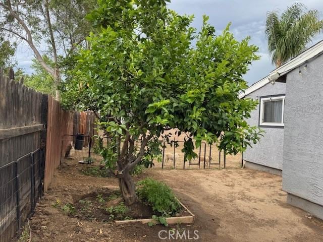 3400 Glasgow Cir, Riverside, CA 92503 - view of yard