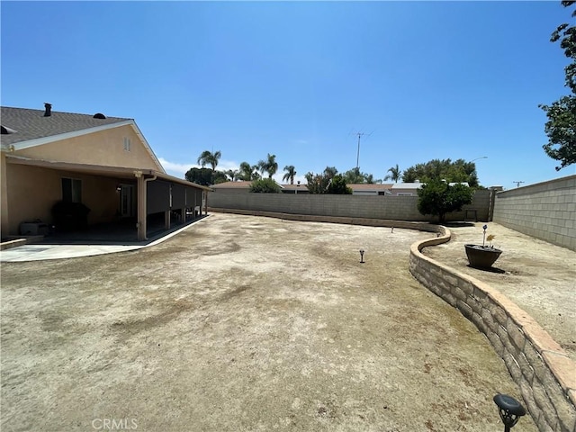 24967 Volga St, Hemet, CA 92544 - fenced backyard with a patio area