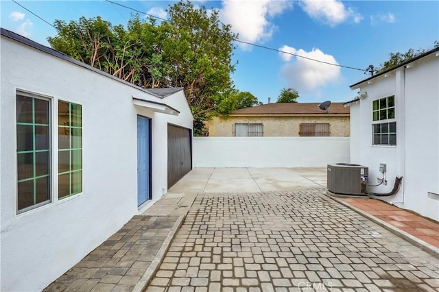 2124 Baltic Ave, Long Beach, CA 90810 - view of patio / terrace featuring central AC unit