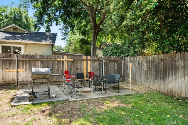1170 Hobart St, Chico, CA 95926 - fenced backyard featuring a patio