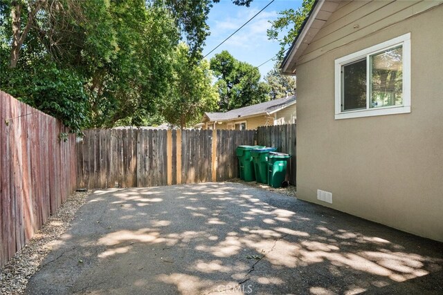 1170 Hobart St, Chico, CA 95926 - view of patio / terrace