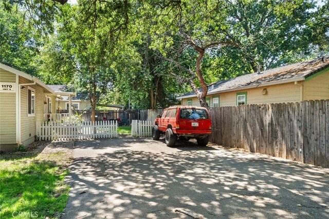1170 Hobart St, Chico, CA 95926 - view of car parking featuring driveway