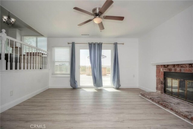 921 Hedges Dr, Corona, CA 92878 - photo 17