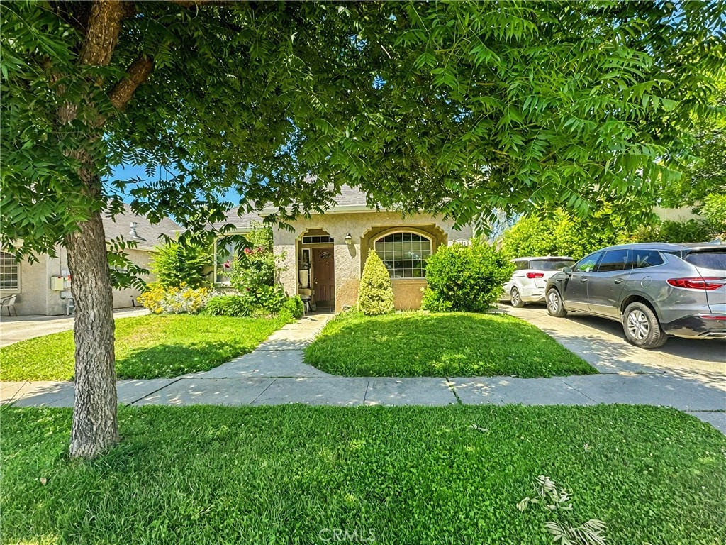1878 Bedford Dr, Chico, CA 95928 - photo 1