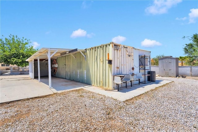 11941 9th Ave, Hesperia, CA 92345 - view of shed