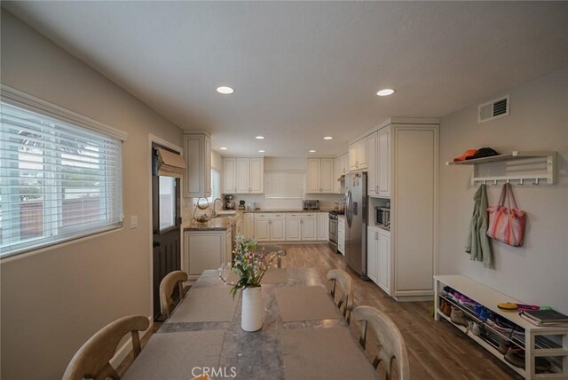318 S Lucia Ave, Redondo Beach, CA 90277 - dining room with light wood-type flooring and recessed lighting