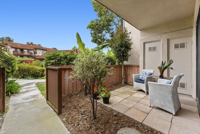 4075 Carmel View Rd Unit 11, San Diego, CA 92130 - view of patio / terrace