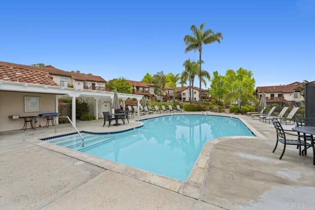 4075 Carmel View Rd Unit 11, San Diego, CA 92130 - community pool with a residential view and a patio area